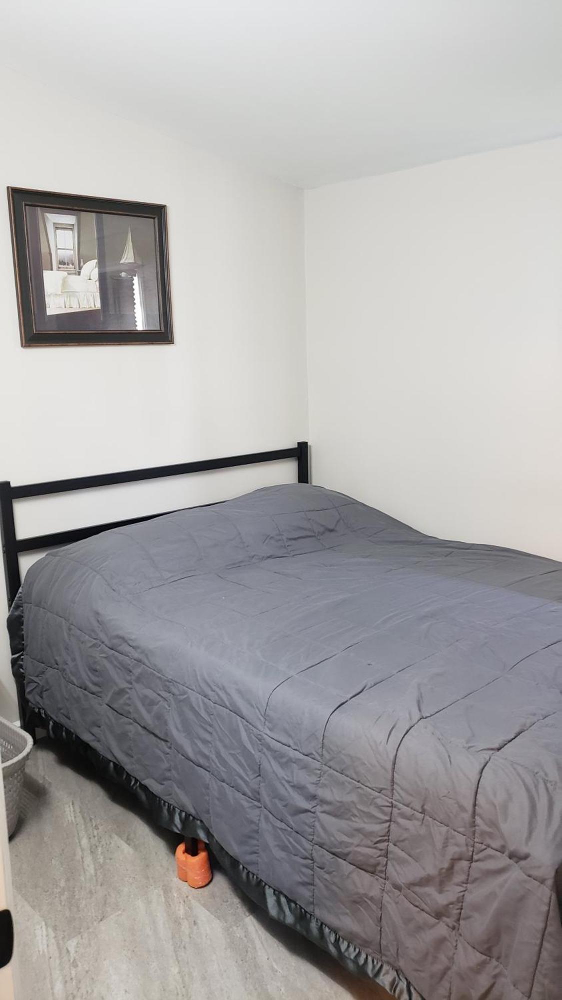 Cozy Home On A Quiet Street Minutes To Dt Kingston Exterior photo