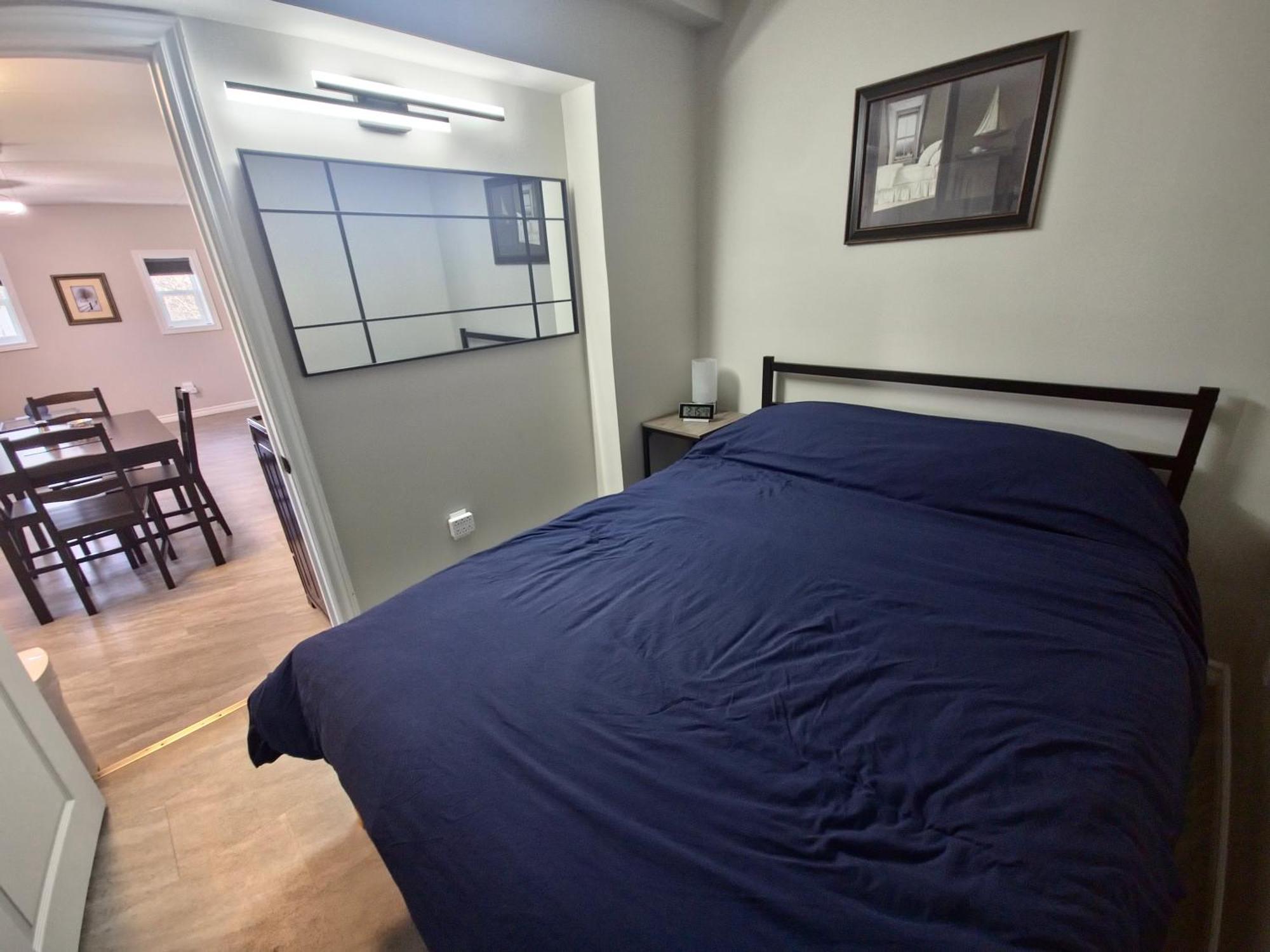 Cozy Home On A Quiet Street Minutes To Dt Kingston Exterior photo